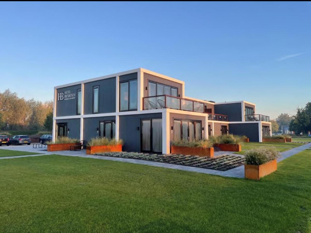 Hotel Biesbosch Drimmelen Exterior photo